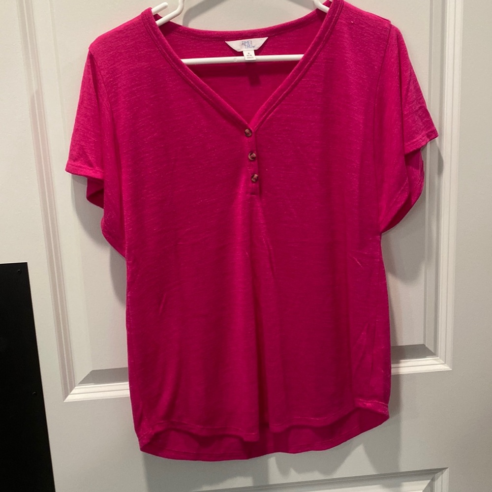 Pink flowy top